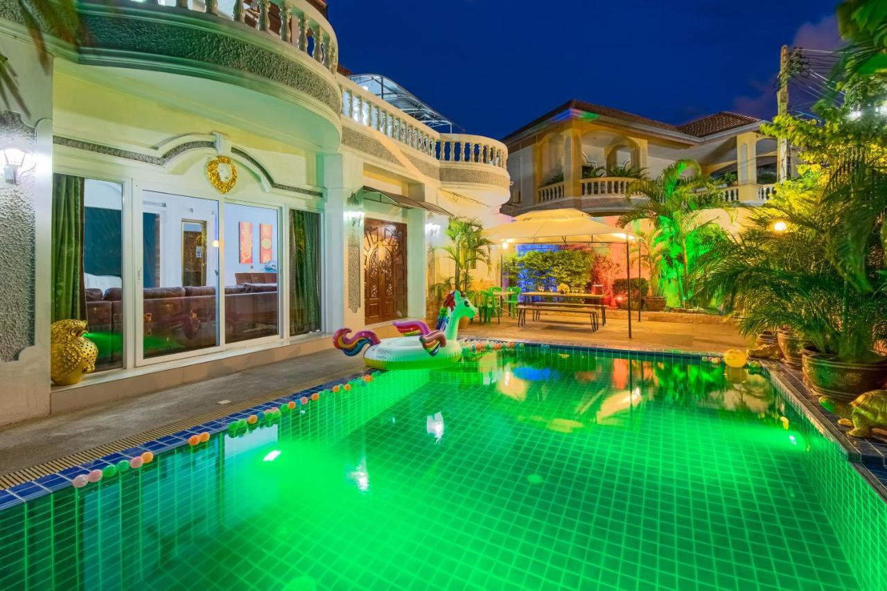 Ratana Villa - Pattaya Holiday House Walking Street 7 Bedrooms Exterior foto